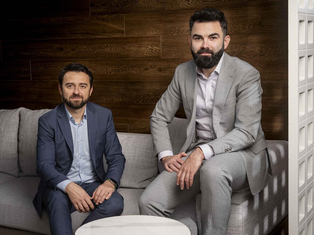 CFO si CEO MetaEState Trust